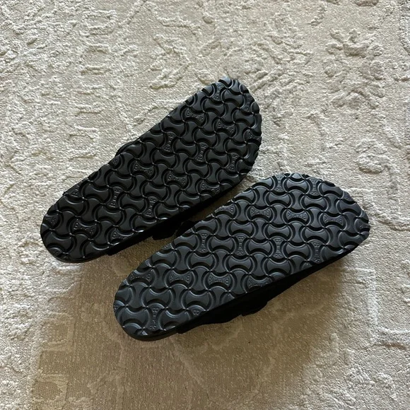 boston shearling birkenstocks - Picture 3 of 4